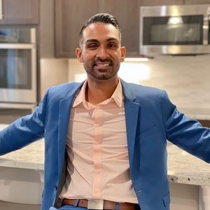 Meet your Posher, Rajiv